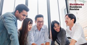 8 Cara Untuk Membina Semangat Kekitaan Dalam Pasukan Kerja